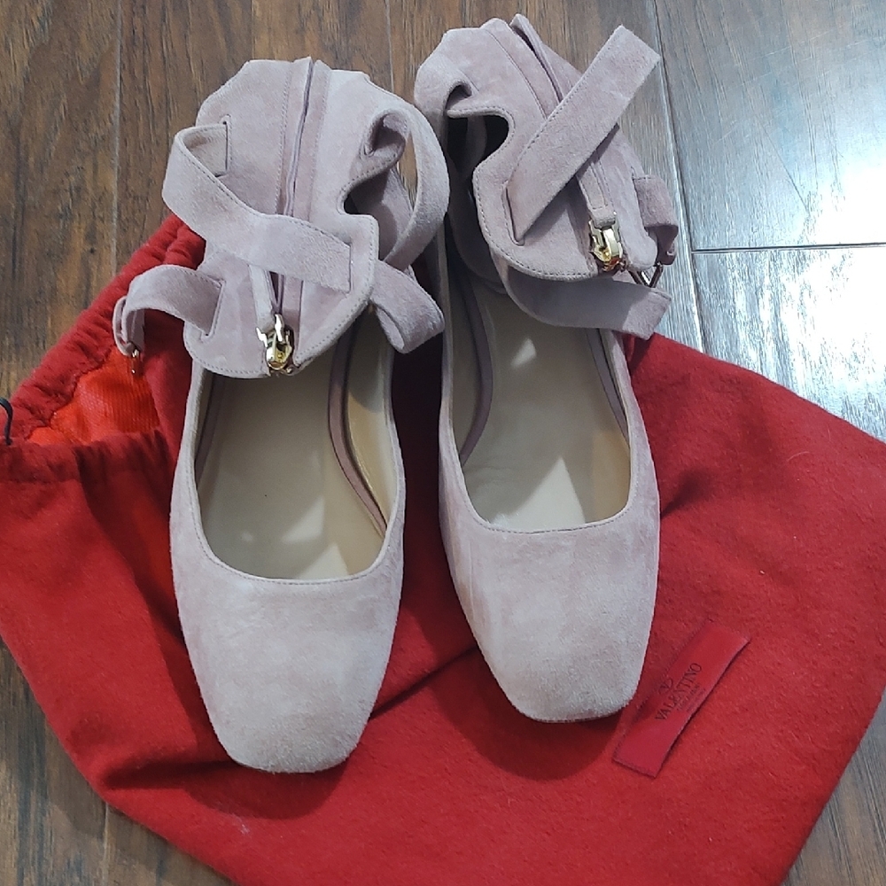 Valentino Women's Pink Suede Ballet Flats - Picture 3 of 5
